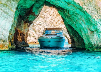 Cranchi Mediterranee 41' for Greek Island Cruises