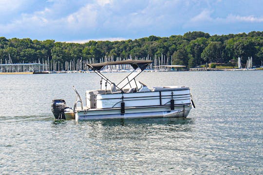 Nouveau ponton de luxe haut de gamme sur le lac Lanier
