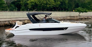 26ft "Selena" Coral Motor Yacht Rental in Rio de Janeiro, Brazil