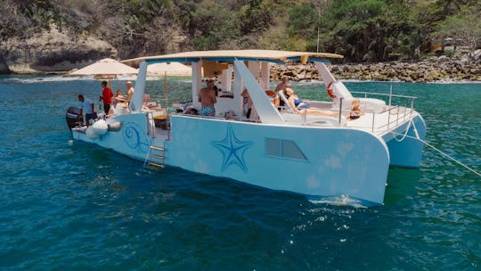 BEAUTIFUL NEW LUXURY CATAMARAN MARGARITA IN PUERTO VALLARTA AND BAHIA DE BANDERAS
