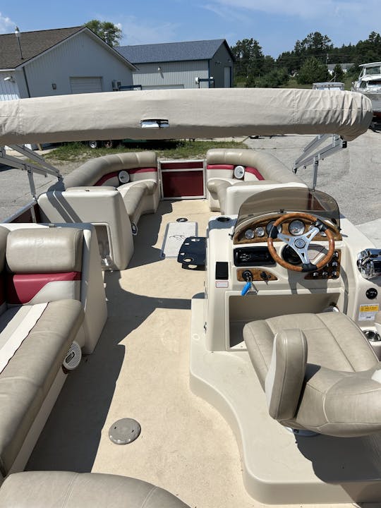 Bateau ponton de 24 pieds d'une capacité de 12 personnes - Torch Lake - Excellent système audio