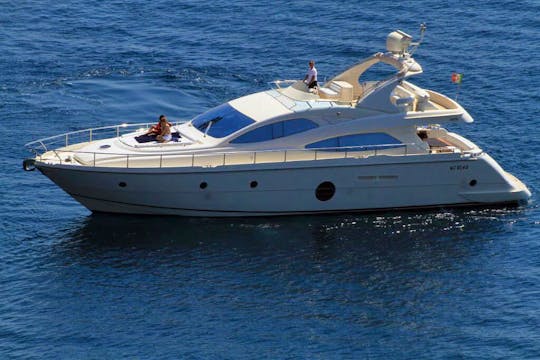 Elegant Cinzia Aicon 64 Fly Motor Yacht