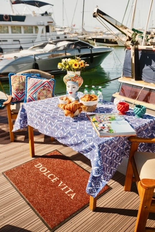 Location de yacht à moteur Super Van Craft 1600 Dolce Vita sur la Côte d'Azur, France