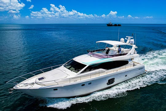 TABOGA YACHT FOR 20 PEOPLE