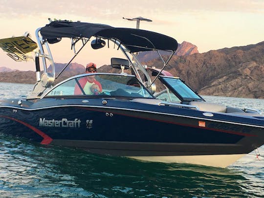 Mastercraft Wakeboard and Surf Charter