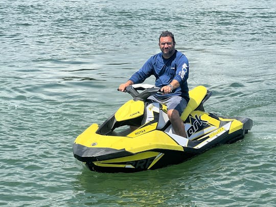 SEA-DOO SPARK 3-UP W/REVERSE LOW HRS CLEAN SKI ISLAND HOP WAKEJUMP DOLPHIN WATCH