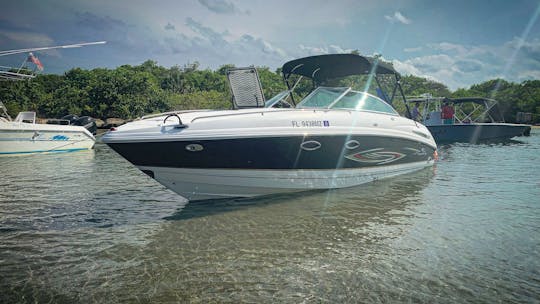 Profitez de la journée en famille et entre amis à Peanut Island & Sandbar