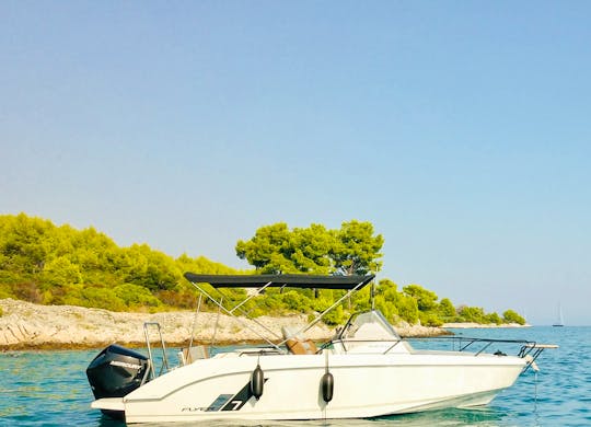 Feel the Mistral Boat Tour Split- Šolta Blue Lagoon and Panoramic Tour Trogir