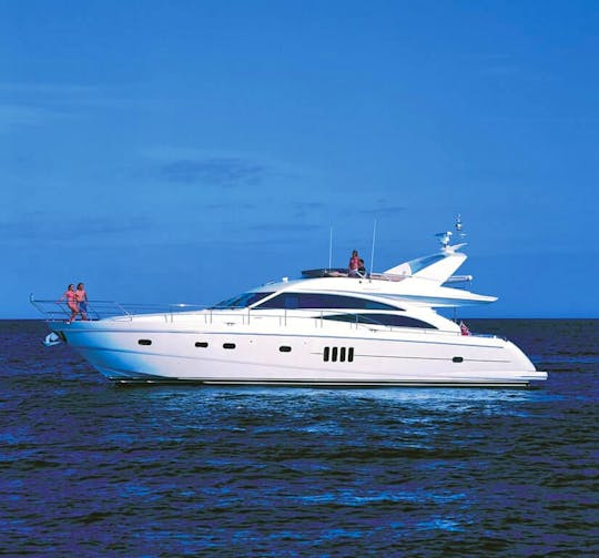 Princess 67 Flybridge - Luxury charter superyacht in London