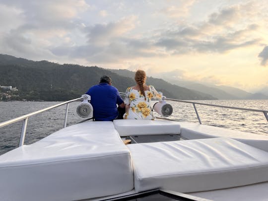 Pêche amusante en bateau, tubing, plongée avec tuba, visite des superbes plages du sud