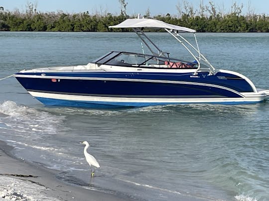 Bateau de Formule Sport haut de gamme et luxueux à Bass Lake !