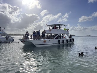 Profitez d'une expérience exclusive à bord d'un catamaran de luxe à Bavaro