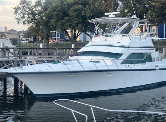 60ft Motor Yacht Charter for Events Birthday Parties | Houston