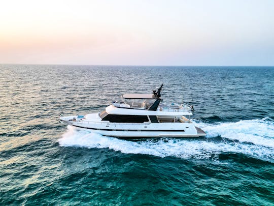 Luxury Yacht Rental in Dubai Harbour - 80ft Dubai Yacht