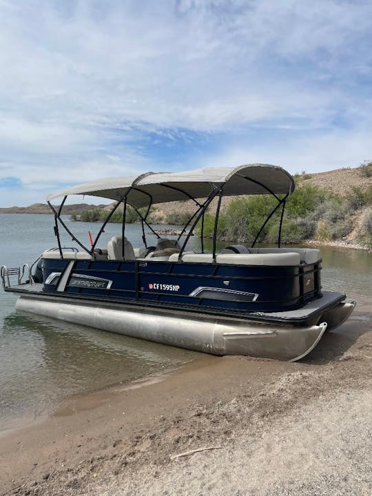 Experiencia de día completo en pontones de Starcraft en el lago Havasu