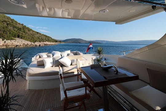 Location de méga-yacht M/Y Maoro Azimut 68S Power à Split, Croatie