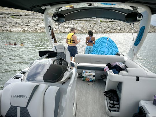 ¡Lujoso Harris Grand Mariner 2024 para días inolvidables en el lago!