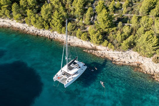 Crewed Sailing Catamaran Lagoon 450 disponível na Croácia