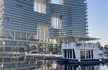 Experience A Private Boat Cruise In Dubai - Solar Boat
