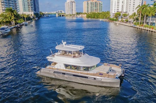 54' Catamaran Yacht in Nassau