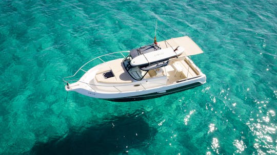 Faeton Moraga 780 Motor Yacht Rental in Eivissa, Illes Balears