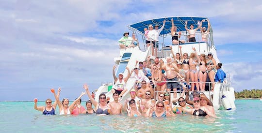 Escapada exclusiva con el catamarán Ocean Explorer en Punta Cana