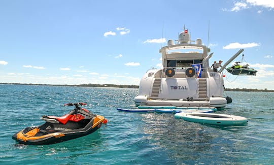 💎 VIP Experience: 108 Mangusta Luxury Yacht in The Bahamas