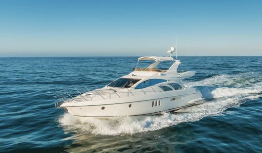 Aventura de iate de luxo Azimut de 60 pés em Marina Del Rey