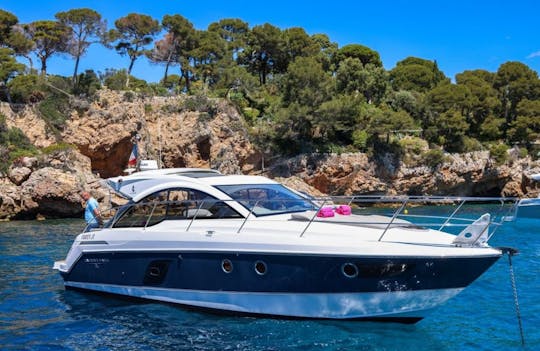 Beneteau Gran Turismo 38 Grey Motor Yacht Rental in Cote d'Azur, France