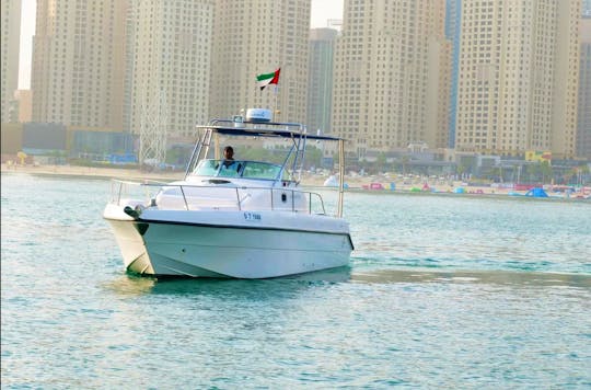 Comfortable 2011 Conway 34ft Yacht for 10 people in Dubai