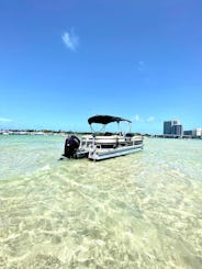 Barco SUNTRACKER para alquilar en Hollywood, Sunny Isles Beach y Hallandale