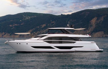 Elegant 86ft Yacht Blending Innovation with Timeless Italian Style!