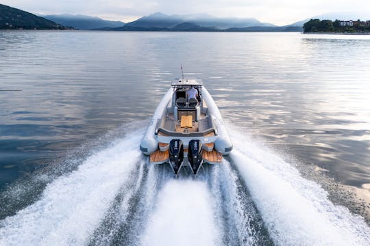サックス 37 ストライダーパワーボート 10人用