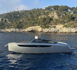 Location bateau à Nice · Cranchi E26 (2022)