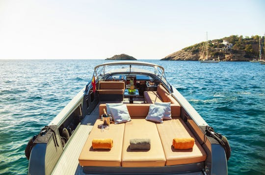 Vandutch 40 "Majestic" Motor Yacht in Ibiza, Spain