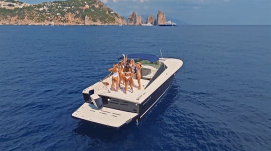 Sorrente - Yacht à moteur Tornado 38 - Exclusivité de luxe à Capri et sur la côte amalfitaine