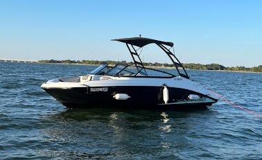 Yamaha AR190 2023 en el lago Lewisville 