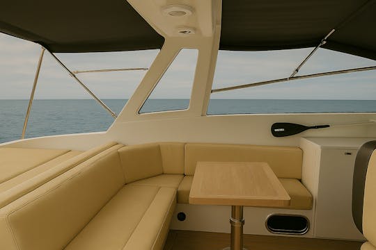 Abierto Ferretti Altura 47