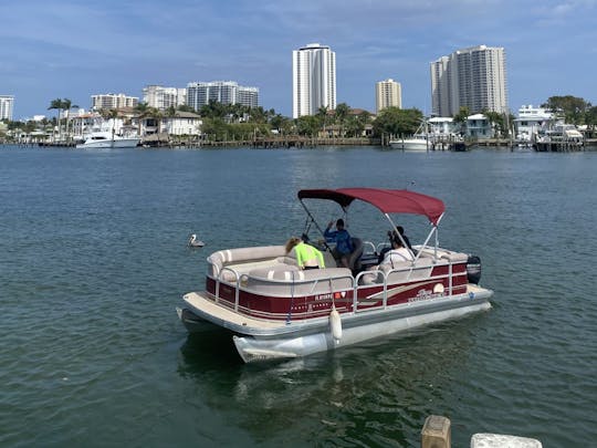 Bateau ponton Suntracker DLX 20 pour croisière ou fête, Riviera Beach FL
