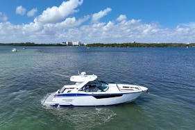 Spectacular Brand New 37' Monterey  With Bathroom And Cabin A/C