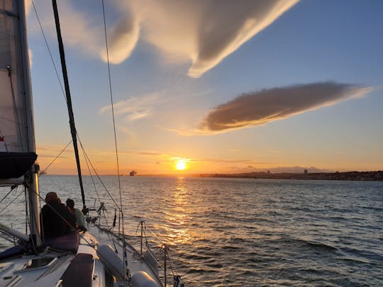 Bavaria 38 Cruiser in Lisboa, Portugal