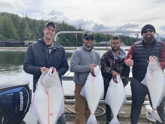 Charters de pesca costero/en alta mar en Port Hardy