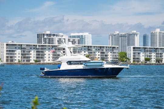 Enjoy Miami on a Luxury yacht for a fun day....