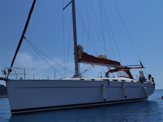 Sailing Yacht Charter Beneteau Cyclades 50.5 In Greece