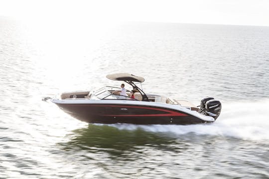 Sundeck Sea Ray 290 de luxe de 29 pieds à louer à Newport Beach, en Californie. (CARTE 2024-0067)