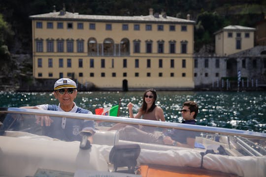 ¡Descubra la costa suroeste del lago de Como con un barco Molinari de 22 pies en el lago!