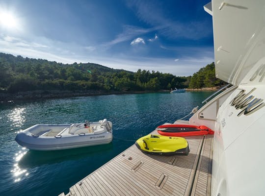 AZIMUT 72, Podstrana, Croatia