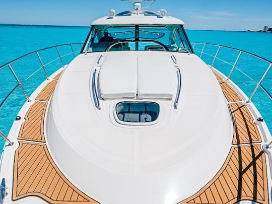 Sea Ray 50 ft Luxury Yacht for Charter in Cancun, Mexico