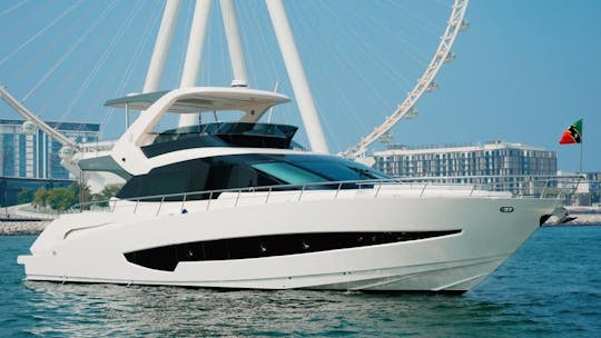 Alquiler de un yate modelo 2024 de 75 pies para hasta 25 personas - Dubai Marina