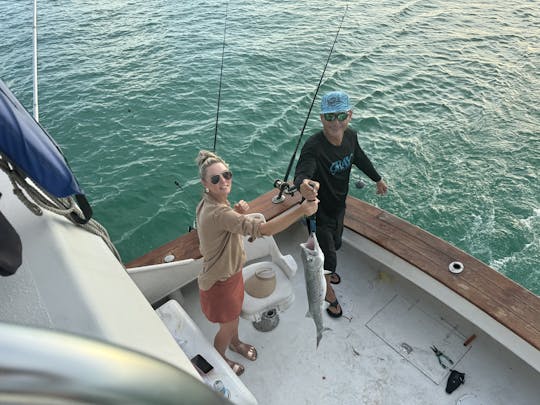 Pêcheur sportif de 35 pieds à Egg Harbor pour des aventures en mer !